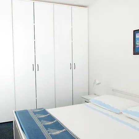 5617g Apartment