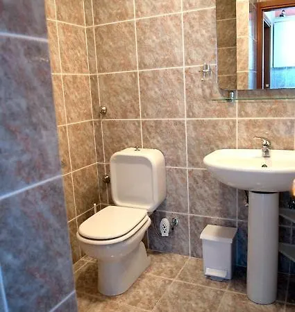 Apartment 5617g *
